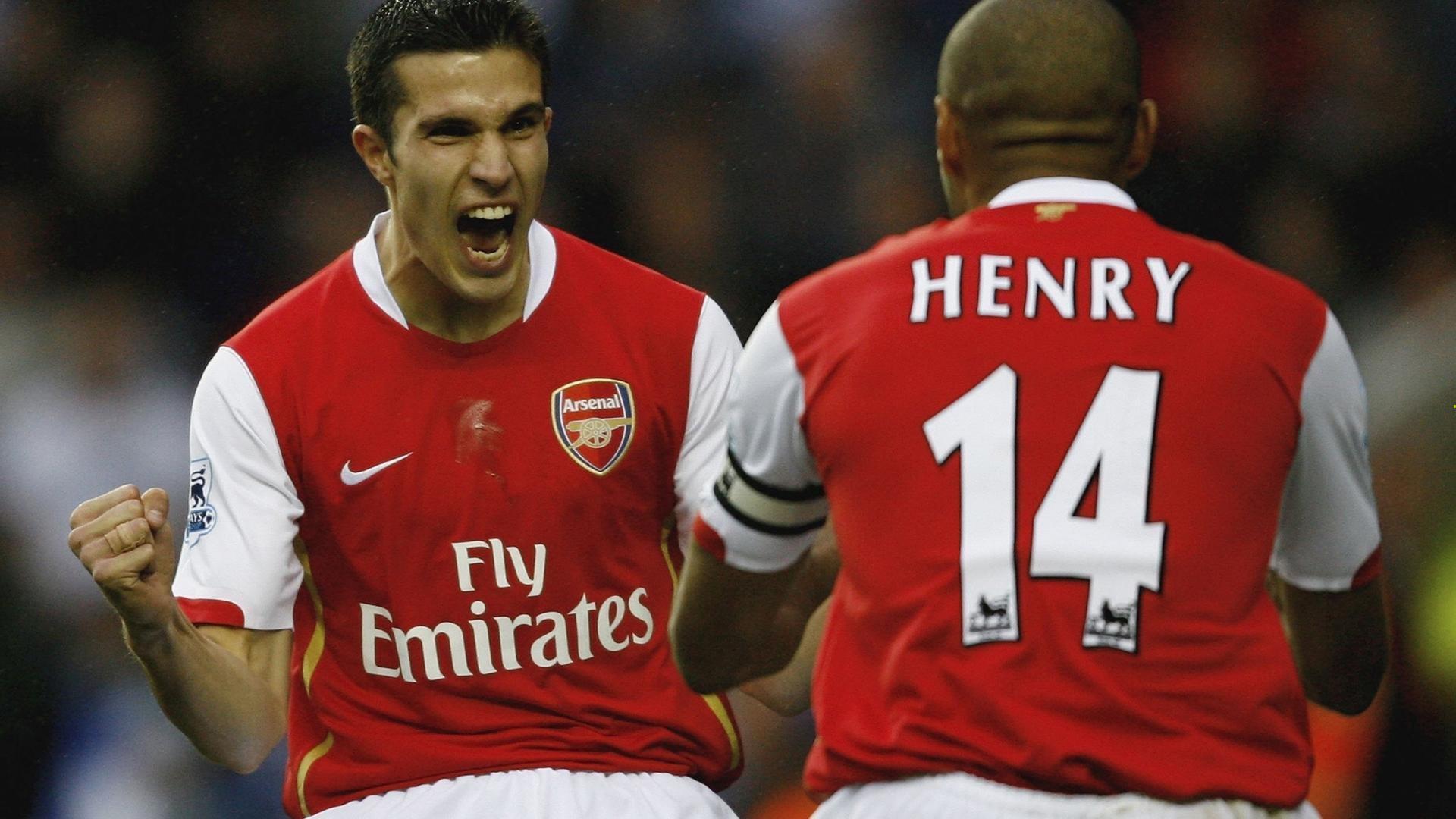 C罗梅开二度助利雅得胜利逆转取胜,继续领跑沙特联赛积分榜